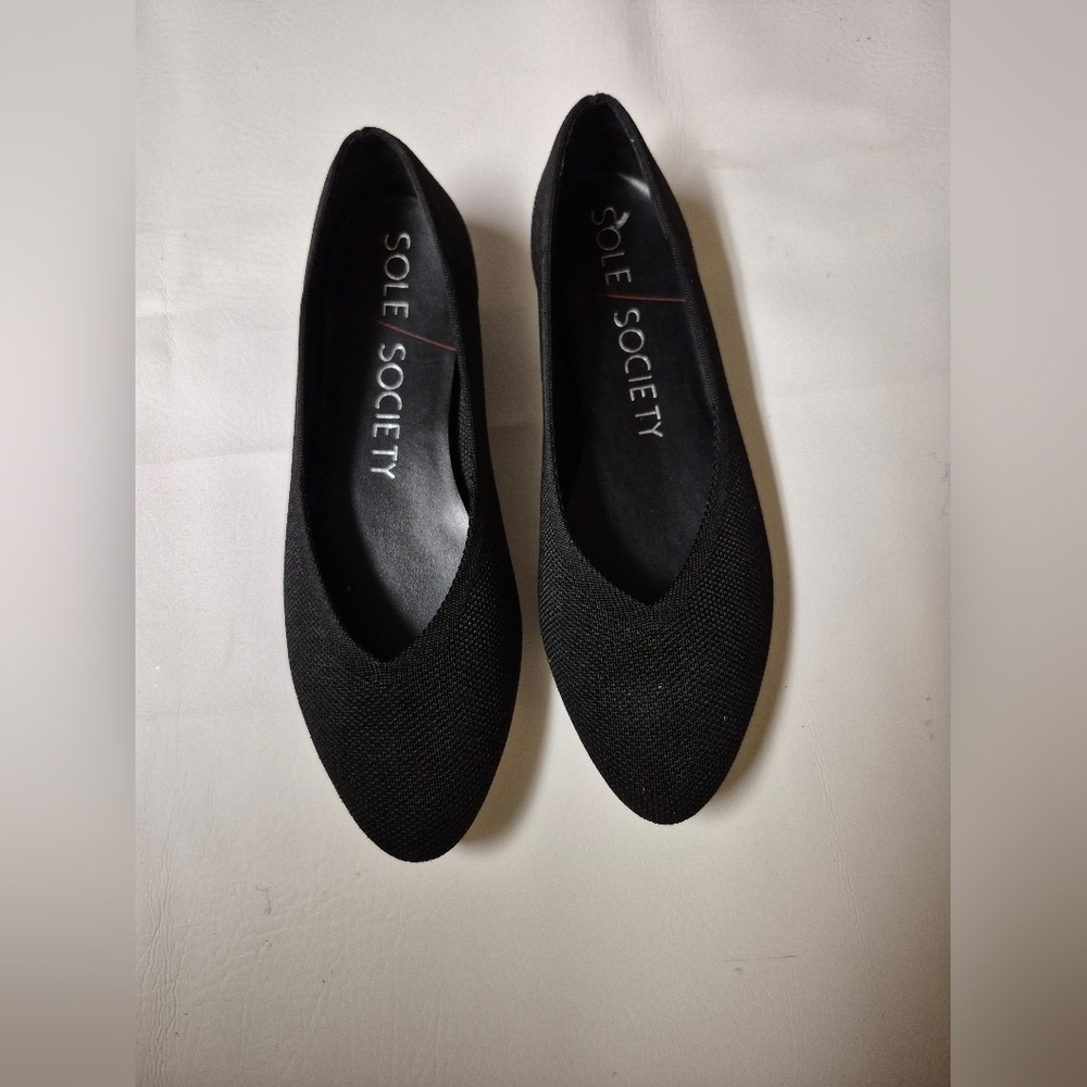 Sole Society Women's Elegant Black Loafers